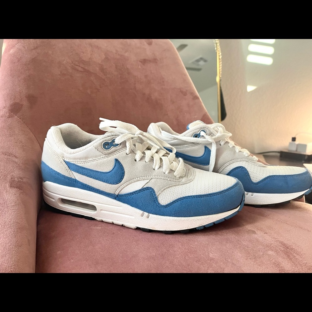 Nike air max ones, size 8.